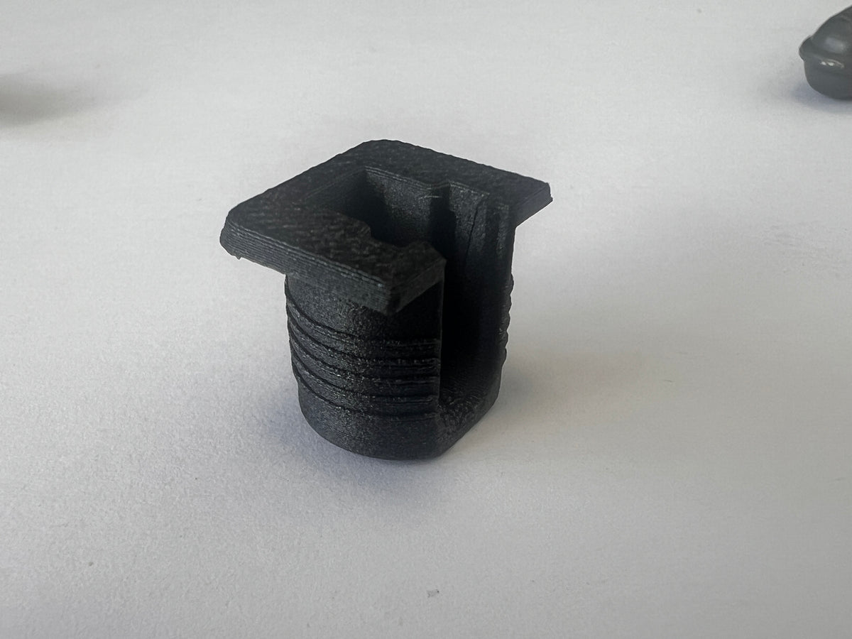 600 Ersatzhalter für Capyco – nachkonstruierter Regalhalter aus PETG-CF